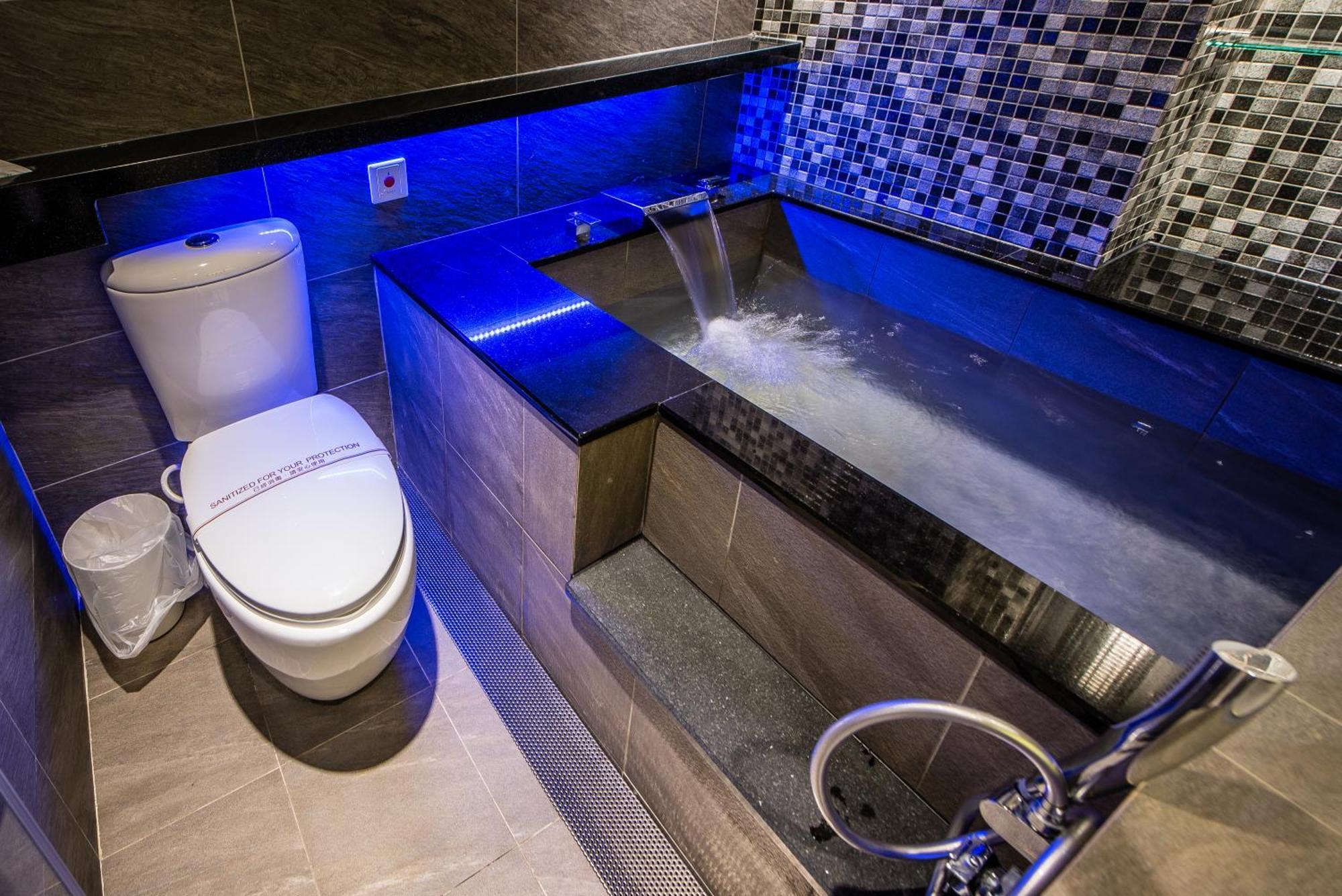Six Fukun Hotel Jiaoxi Eksteriør billede